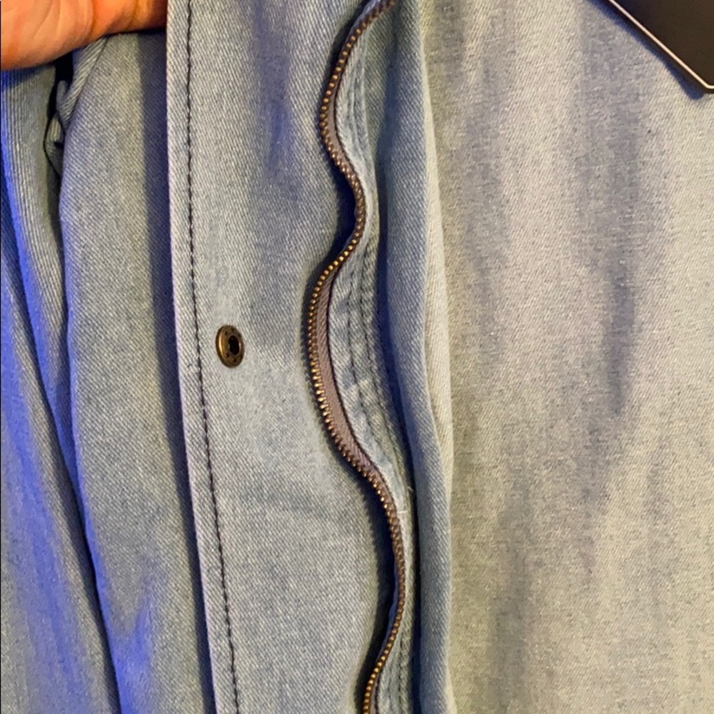 Jean jacket - Picture 2 of 5